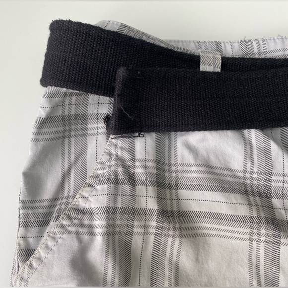 Plaid Cargo Shorts Grey Casual Classic Timeless Shorts - Size 34 - Picture 3 of 7